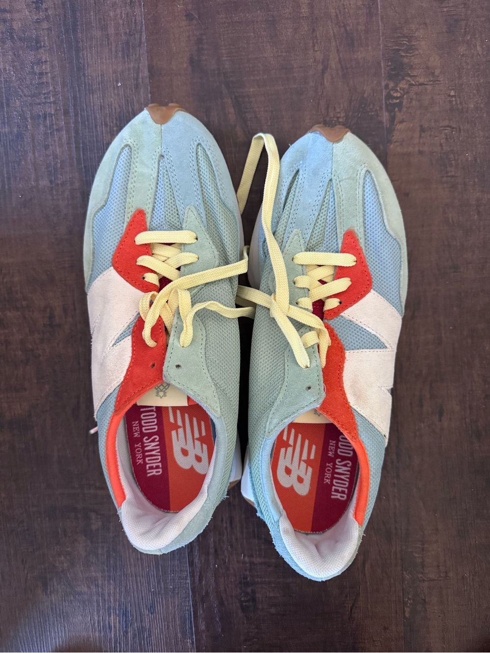 New Balance mint green, orange & cream retro runner
